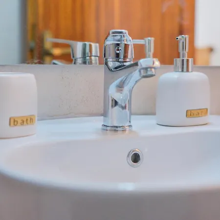 Hotel - Renovated 2*