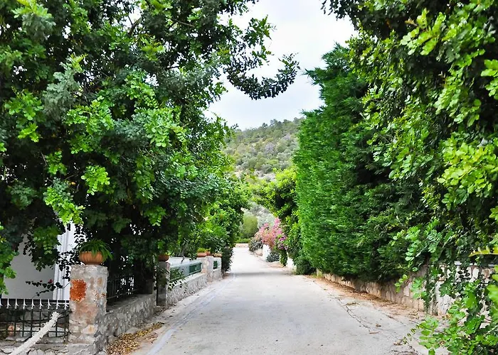 - Renovated فندق Kórfos