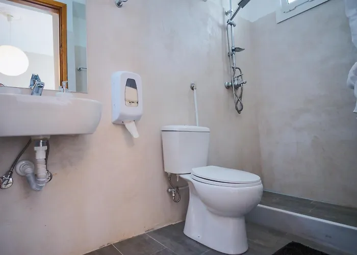 - Renovated 2*