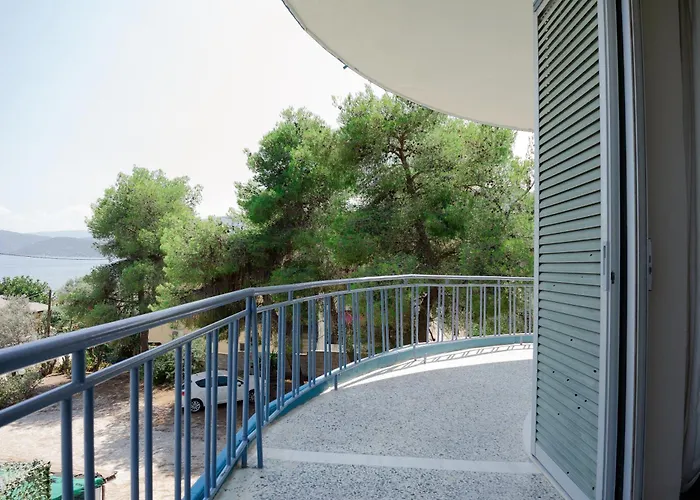 - Renovated فندق