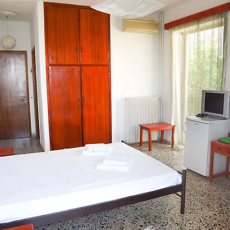 Hotel - κόρφος Renovated Kórfos