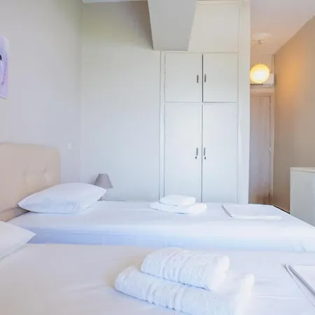 Hotel Hotel Korfos - Ξενοδοχείο Κόρφος Renovated