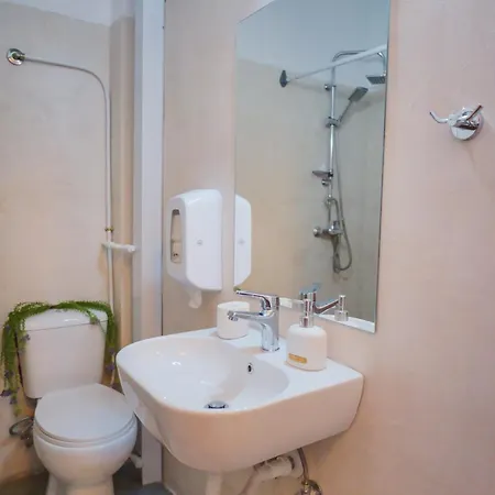 Hotel Korfos - Ξενοδοχείο Κόρφος Renovated