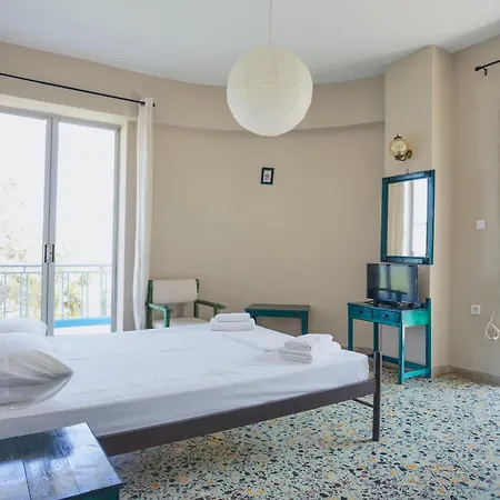 Hotel Korfos - Ξενοδοχείο Κόρφος Renovated Hotel Korfos