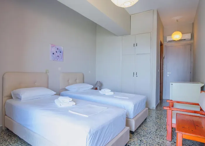 - Renovated 2* Kórfos