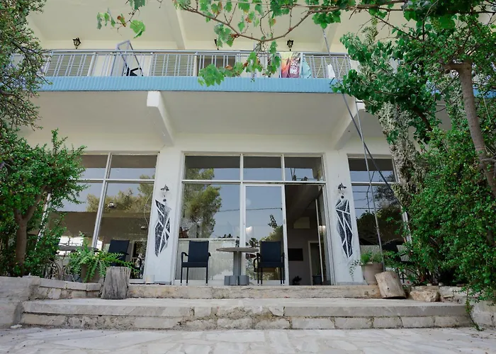 - Renovated Hotel 2*