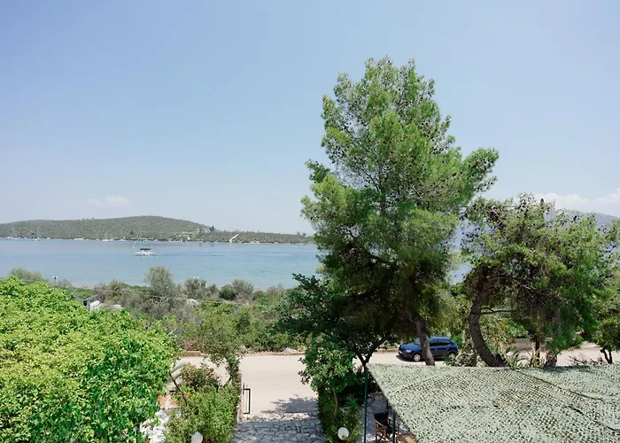 - Renovated Hotel 2*